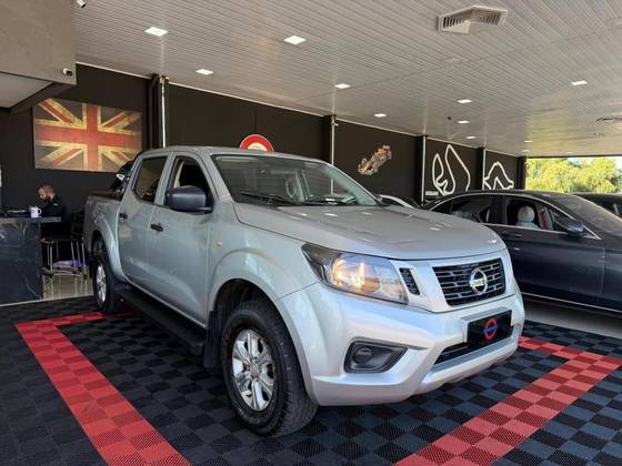 NISSAN FRONTIER 2.3 16V TURBO DIESEL ATTACK CD 4X4 AUTOMÁTICO NISSAN FRONTIER 2.3 16V TURBO DIESEL ATTACK CD 4X4 AUTOMÁTICO